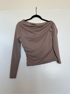 Abercrombie & Fitch Taupe Long Sleeve Off Shoulder Top
